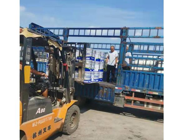 非固化橡胶沥青防水涂料发货